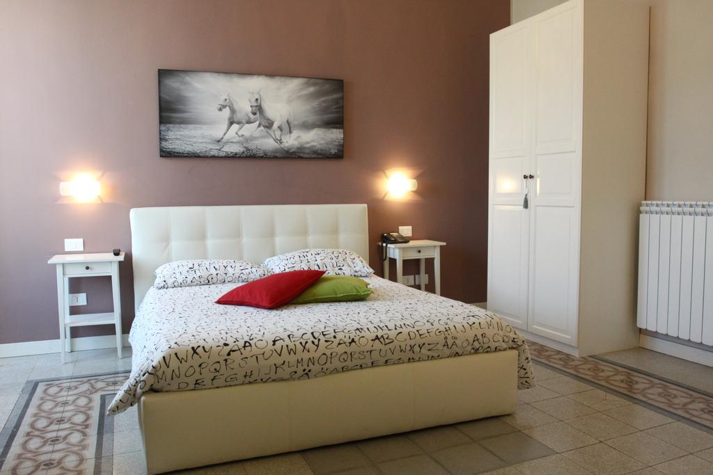 Couette-café Cutelli 3*